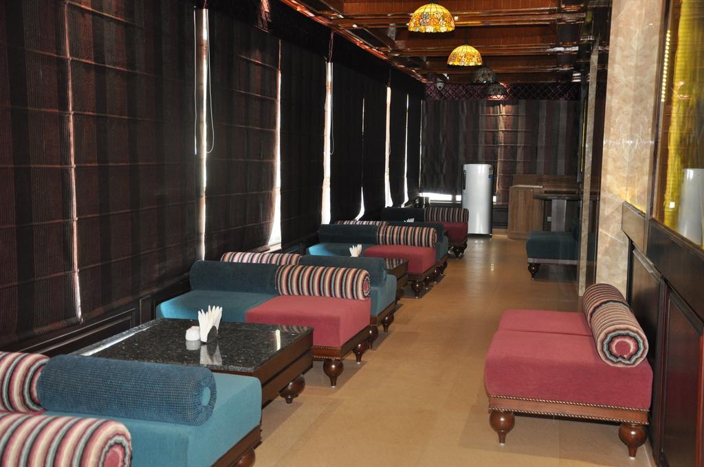 Hotel Southgate Шимла Экстерьер фото